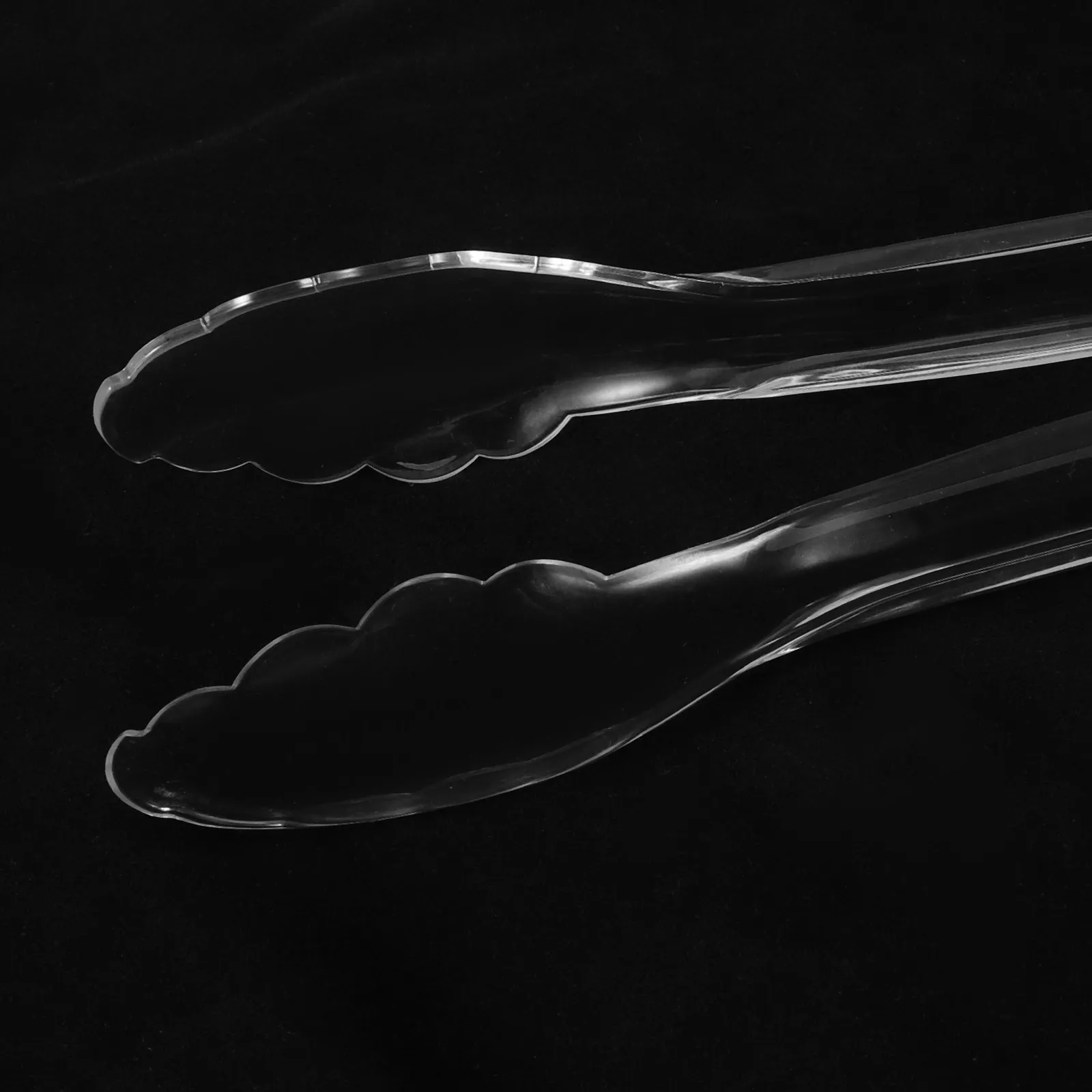 10Pcs Clear Plastic Serving Tongs 9 Inch Food Grade Thickened Reusable Buffet Tongs for Salad Dessert Appetizer Bread Party