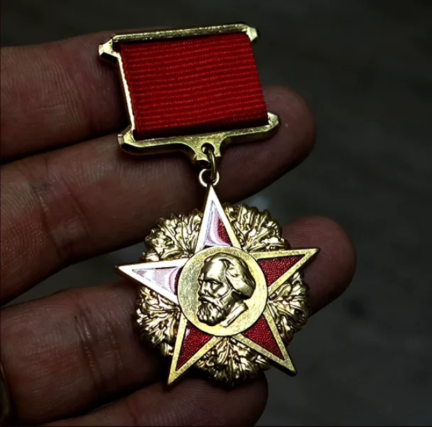 rder of Karl Marx Replica Set DDR GDR East Germany Medal Badge Karl-Marx-Orden Historical Collection Souvenir