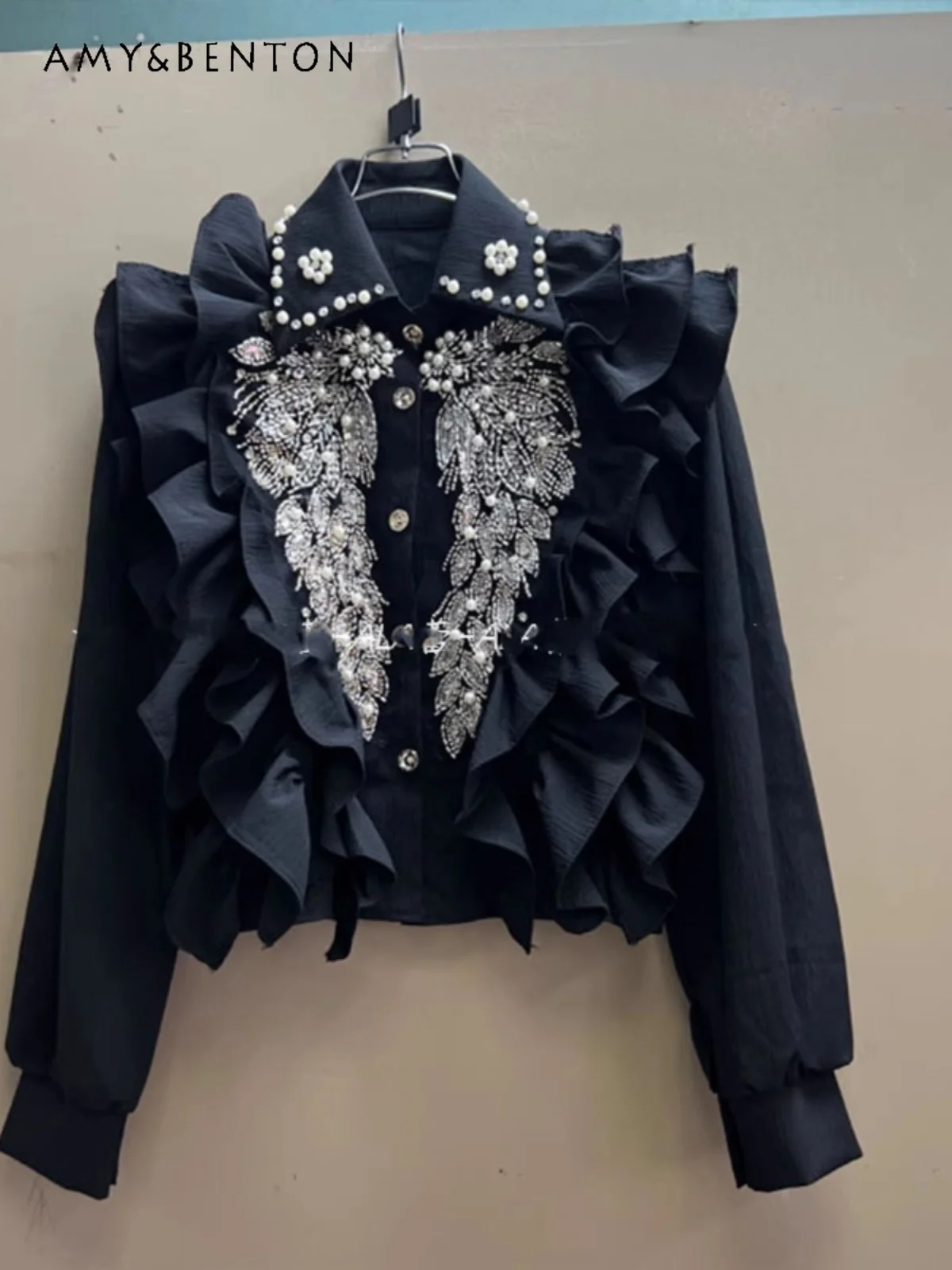 

Весенне-осенняя новая изысканная черная рубашка с тяжелым бисером и листьями лотоса в корейском стиле, модный розовый, белый топ для девочек