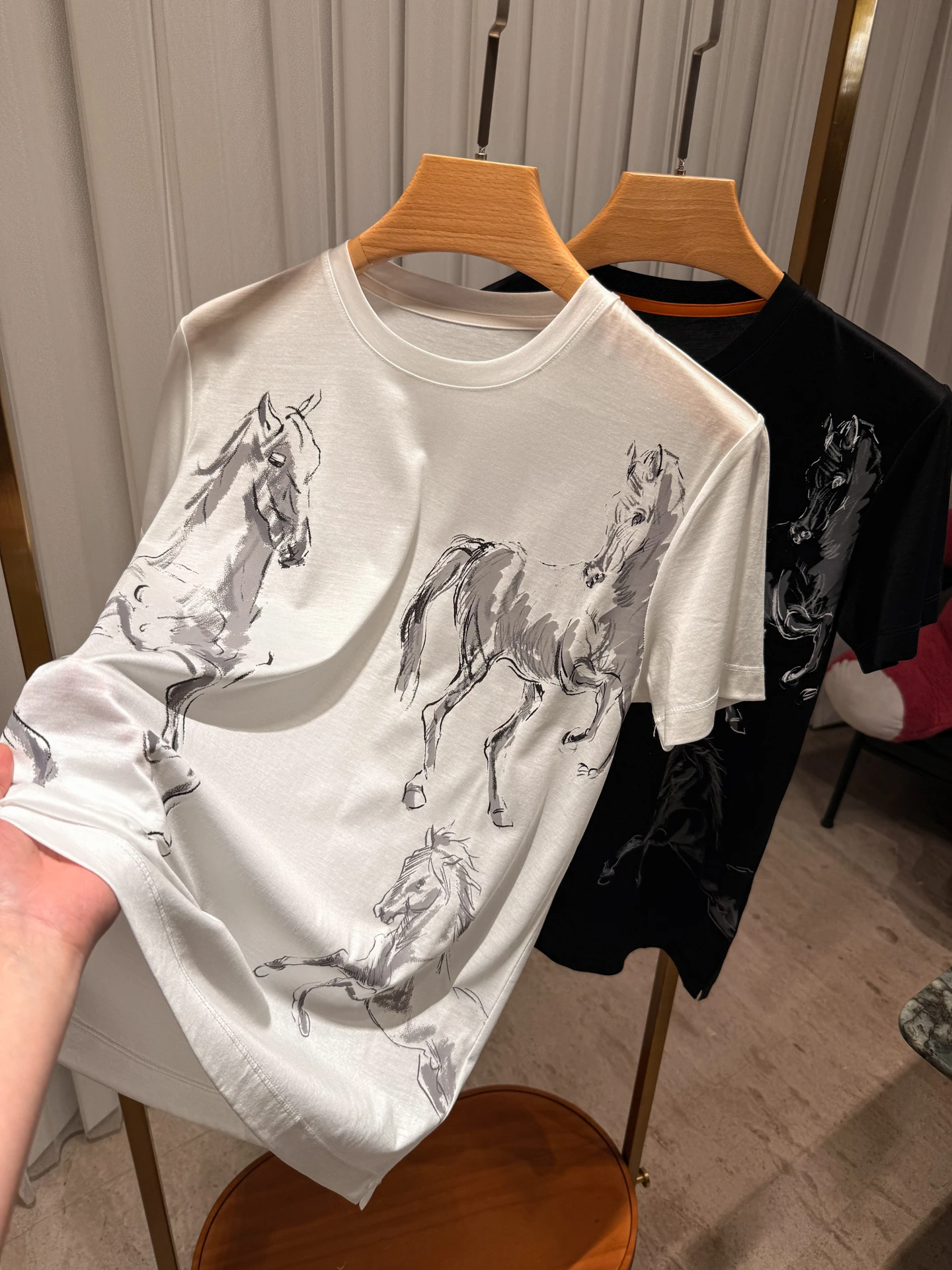 

Мужская футболка из охлаждающего ледяного шелка с принтом, комфортная, дышащая, базовая, стандартного кроя, с круглым вырезом, из смесового хлопка