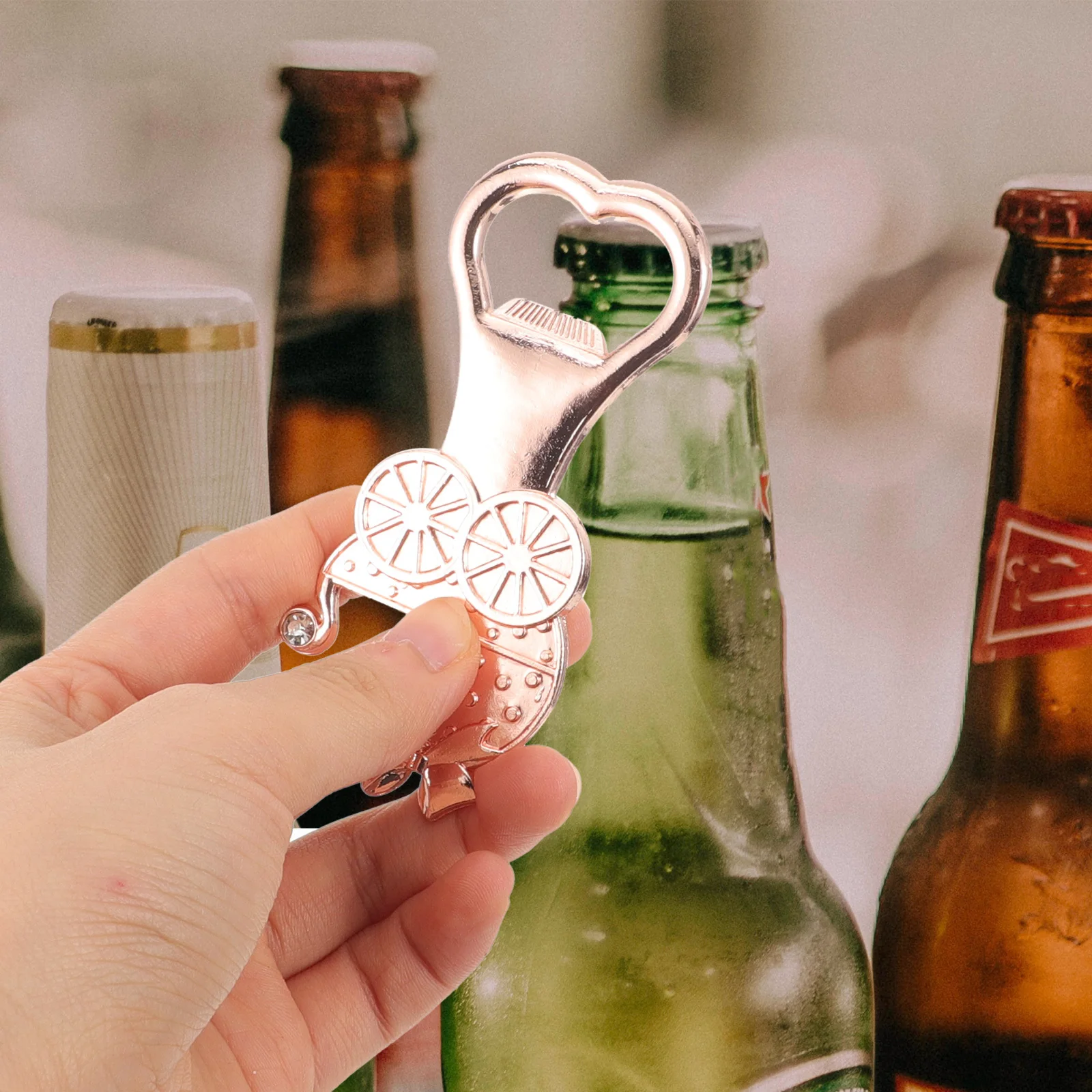 

Baby Shower Favor Decorative Metal Bottle Opener Ergonomic Manual Beer Opener Compact Portable Party Bottle Lid Remover