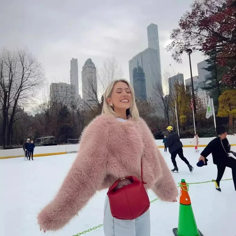 Chaqueta corta de piel sintética de cintura alta para mujer, Top versátil ligero de lujo con cuello redondo, otoño e invierno