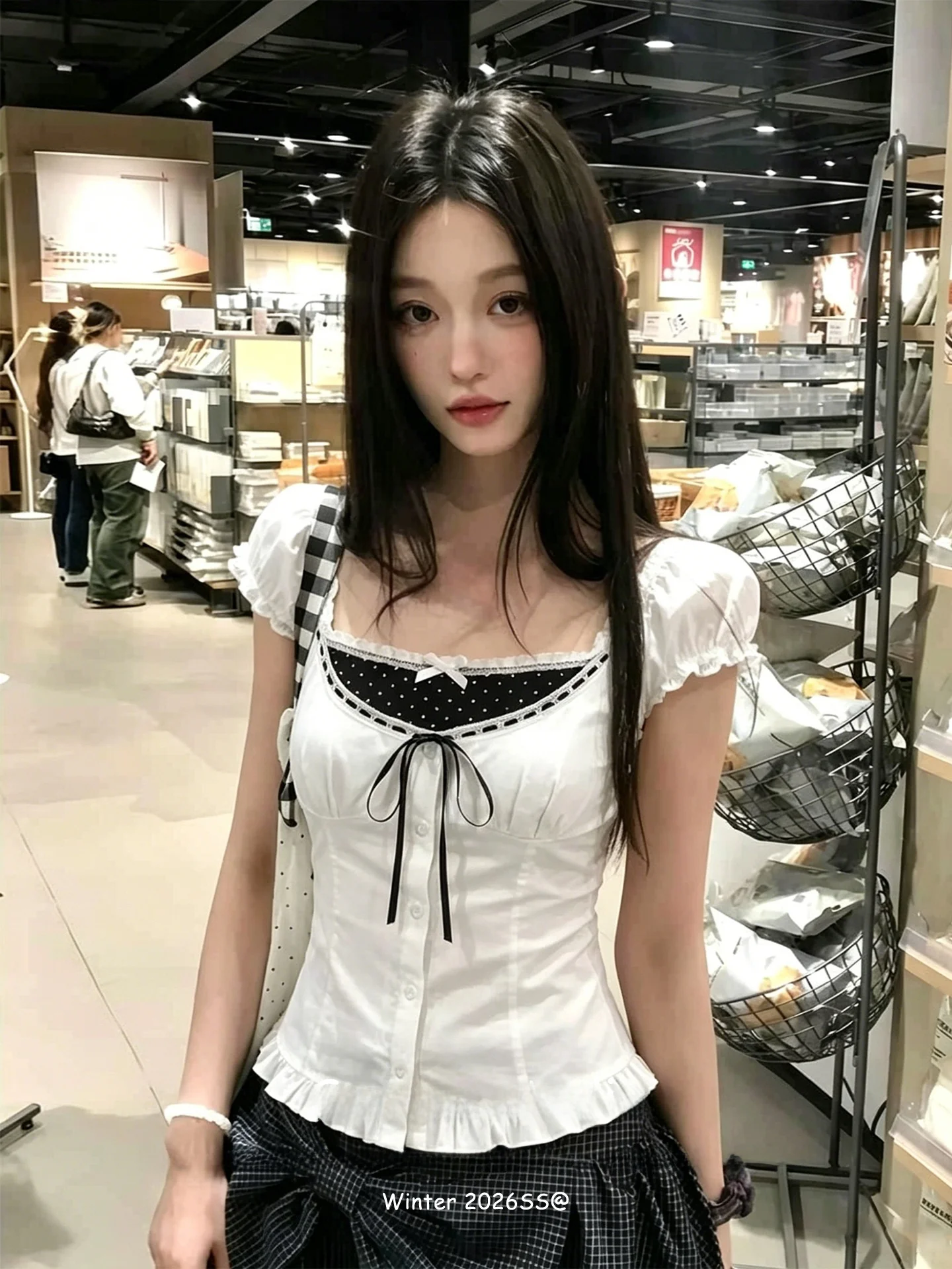 

Slim Fit Short Sleeve Bubble Sleeve Shirt Women's Lace Trim Casual Style Korean Fashion Top College Style Two-Piece Look