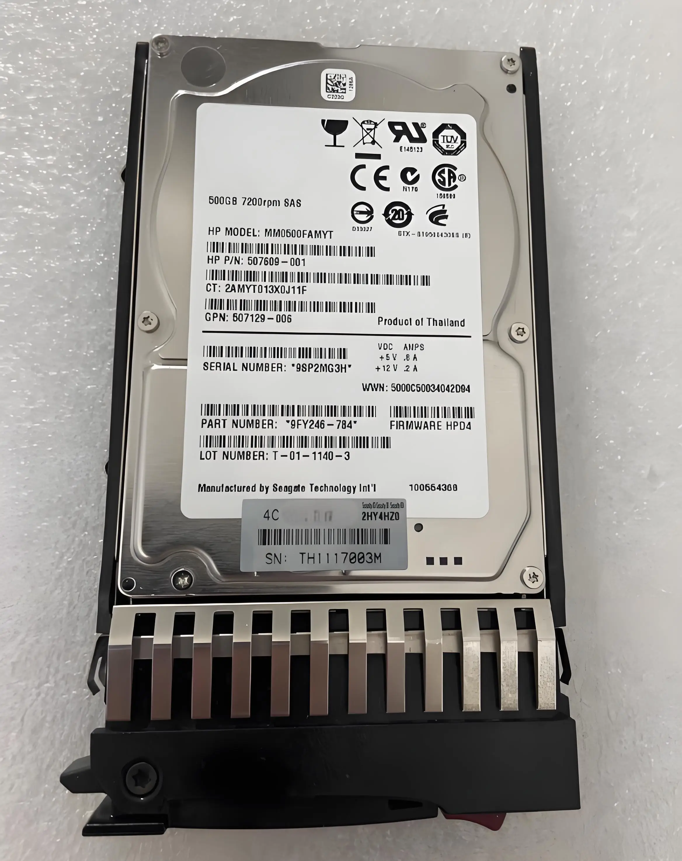 

Для серверного жесткого диска 500 ГБ 508009-001 507610-B21 500G 7.2K SAS 2.5