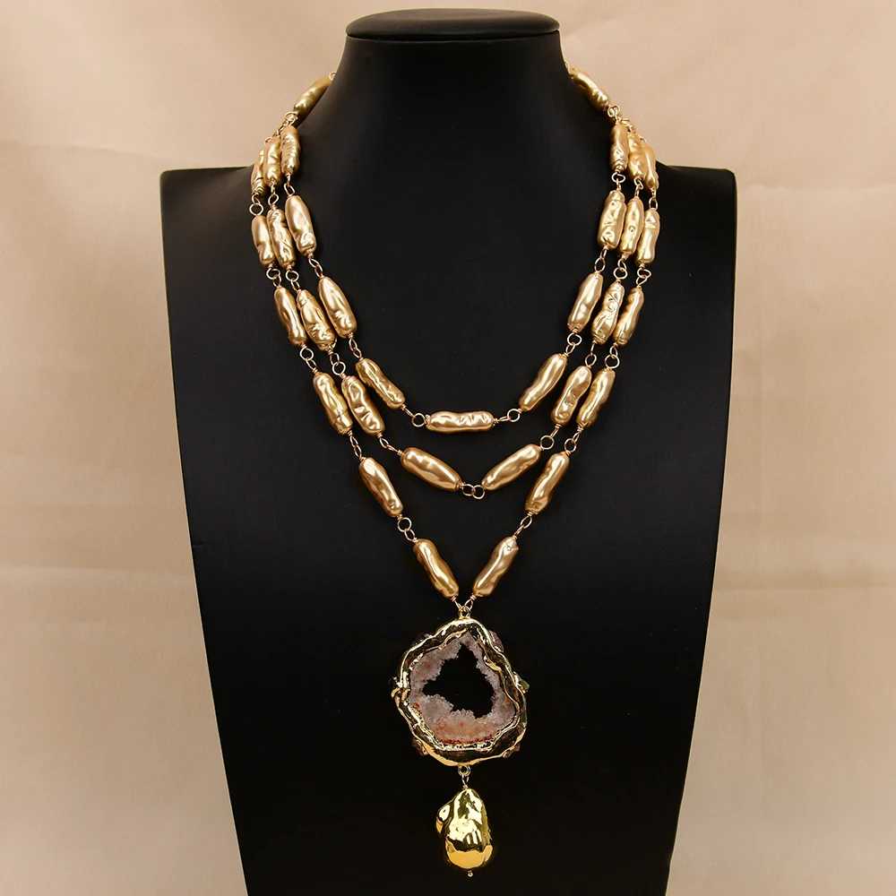 G-G 3 Rows Natural Champagne Color Sea Shell Beaded Necklace Keshi Pearl Agate Quartz Pendant