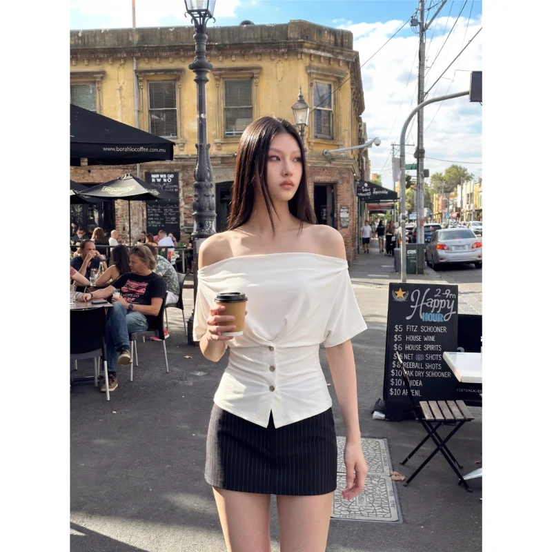 White Asymmetrical Shoulder Button up Top Women's Spring Summer Lazy Atmosphere Sensation Fashionable Design T-shirt