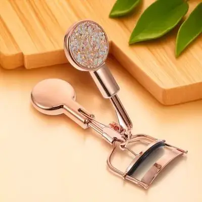 

Eyelash Curler Professional Stainless Steel Long Lasting Lash Curl Tool Glitter Design Makeup Supplies