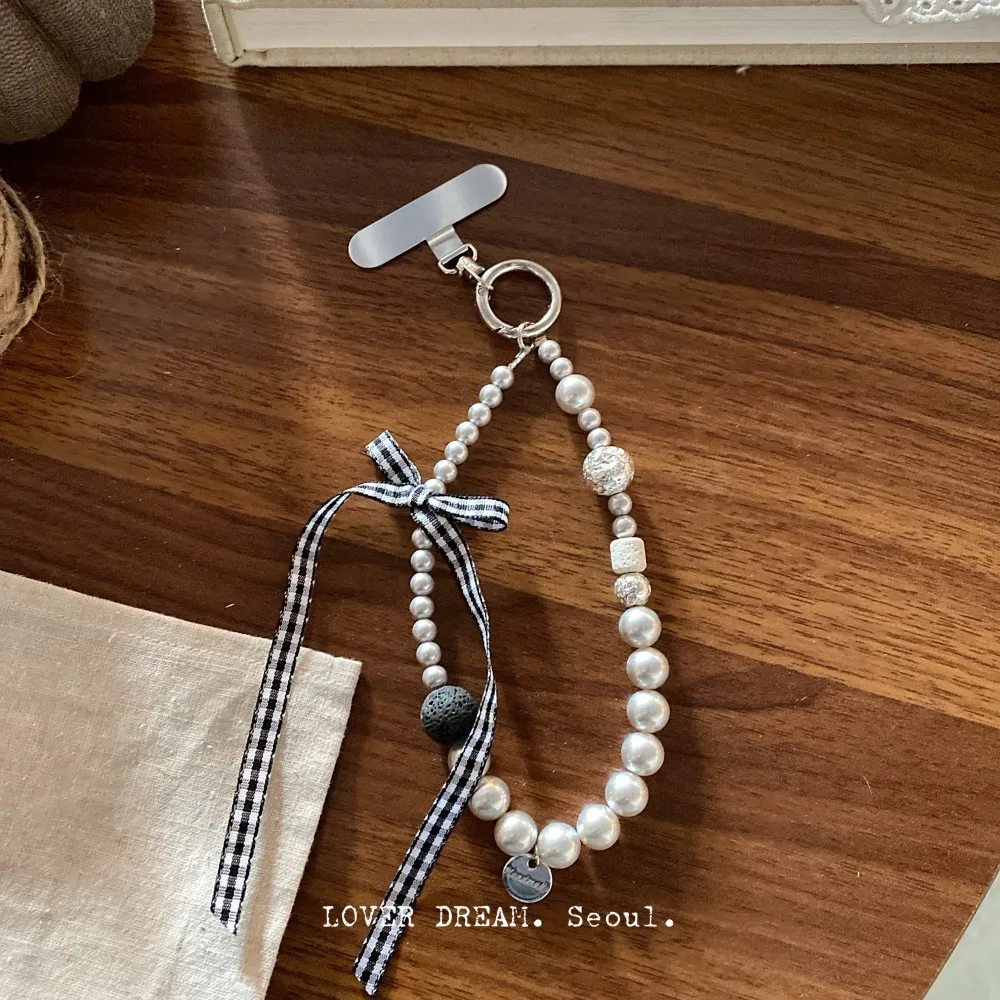 Keychain Bag Charm Beaded Crystal Hydrangea Heart Chain Phone Strap for Women Cars Purse Daily Party High End Elegant Durable