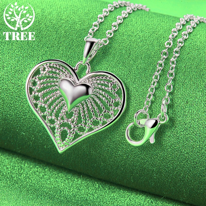 Women's 18K Gold Heart Pattern Pendant Necklace, Gift