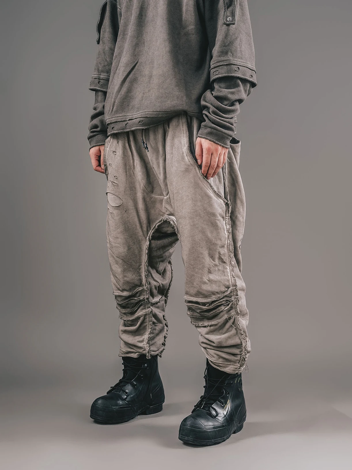 WasteLand Raw Hem Ripped Designer Double-Layer Cat Fringe Pleated Accumulation Casual Sports Flare Cut Pants Sweatpants Hip Hop