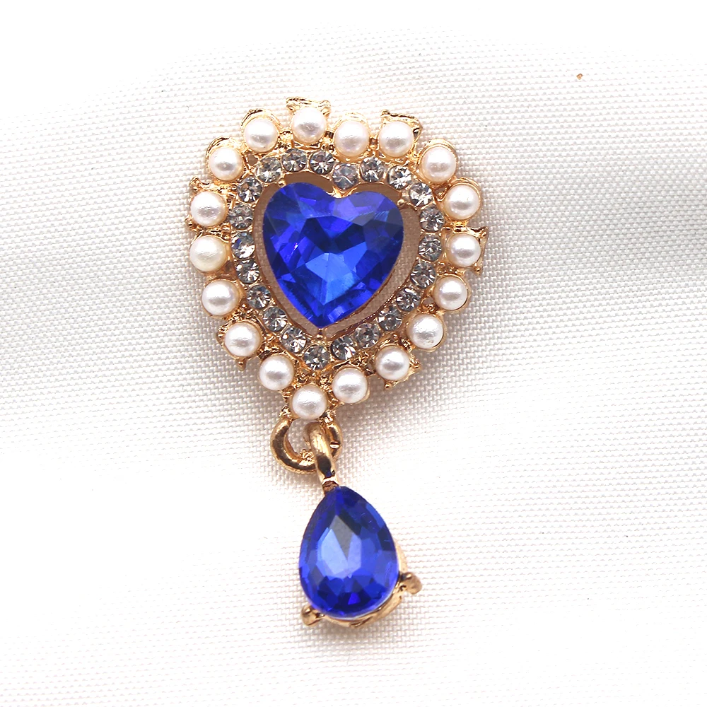 21*39mm 5Pcs Heart-Shaped Alloy Pendant With Hollowed Out Inlay Of Pearls DIY Decorative Wine Glass Wedding Clothing Accessories