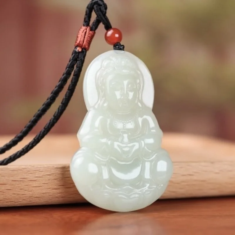 

White Pendant Hotan Jade Guanyin Ornament