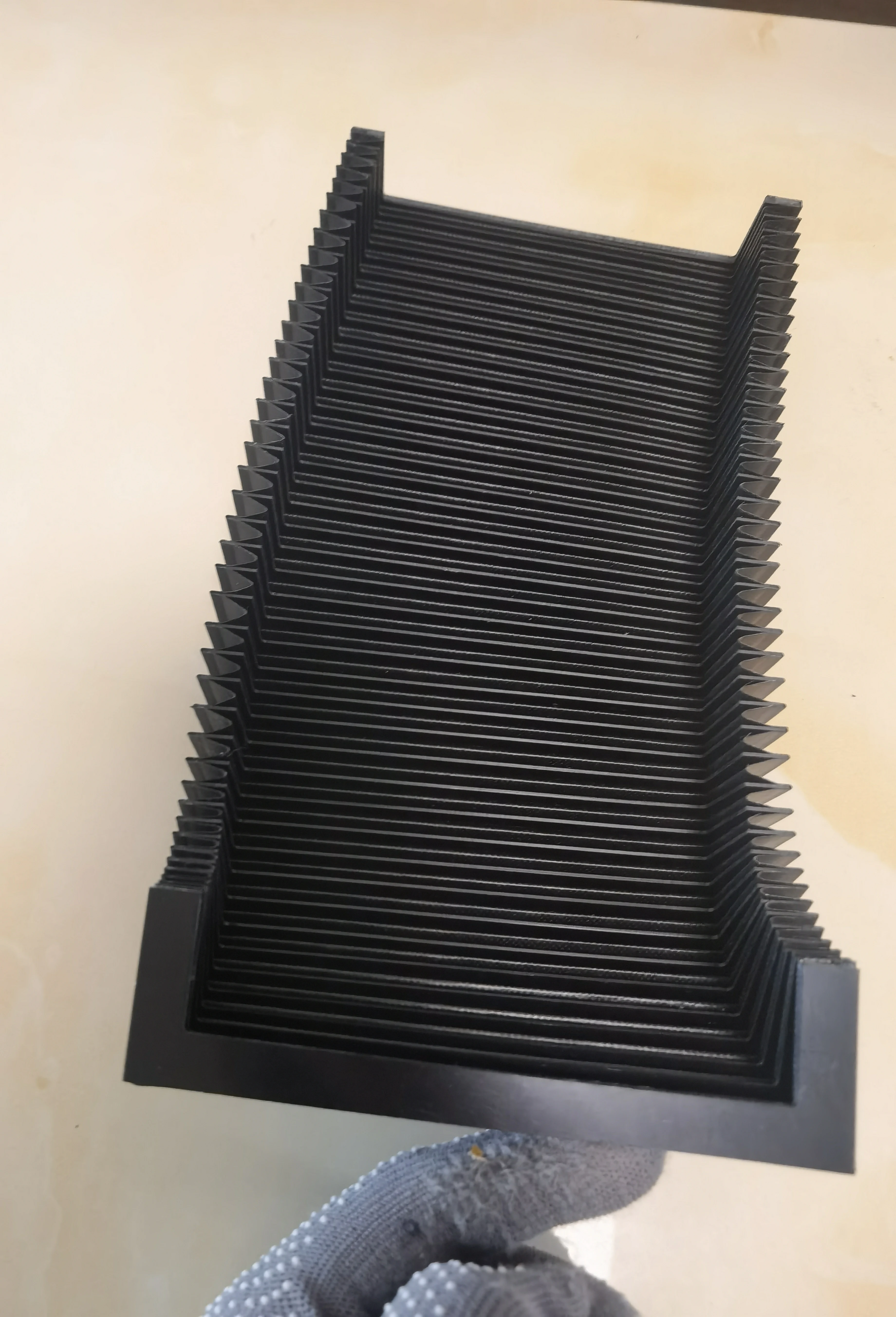 T12 Flexible accordion type nylon protective cover,380 mm x 85 mm x 700 mm