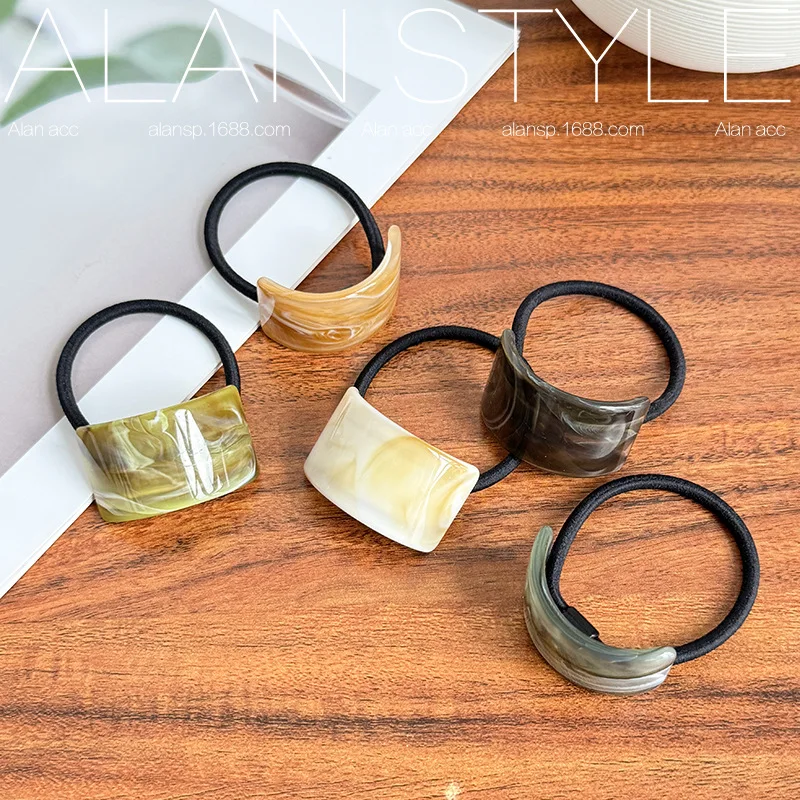 Korean Ins Style Textured Color Acrylic Scrunchies High Elastic Hair Ties for Women High Ponytail Premium Hair Accessory