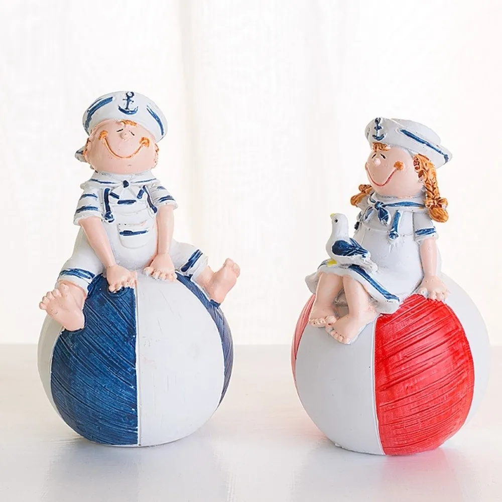 

Mediterranean Style Ocean Couple Doll Statue Seaside Theme Handmade Salute Doll Ornament Resin Crafts Couple Figure Model Office