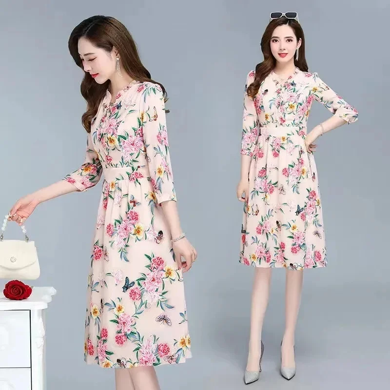 2024 Summer New Fashionable Mom's Wear Fragmented Flower Style Age Reducing A-line Skirt Loose Print Covering Belly Skirt Women