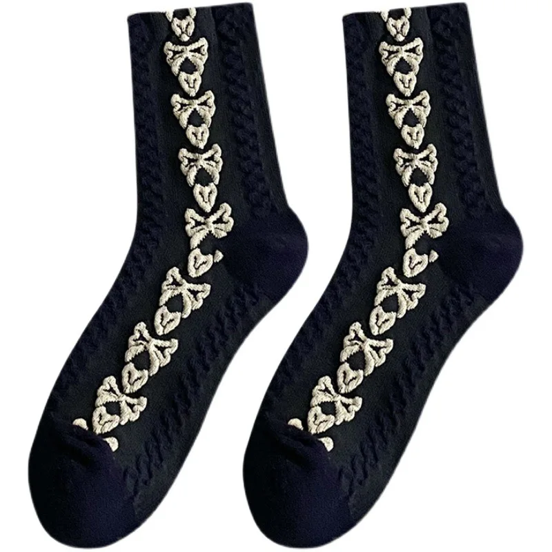 Black socks female spring and autumn mid-tube socks summer outside wear Japanese vintage stockings flowers