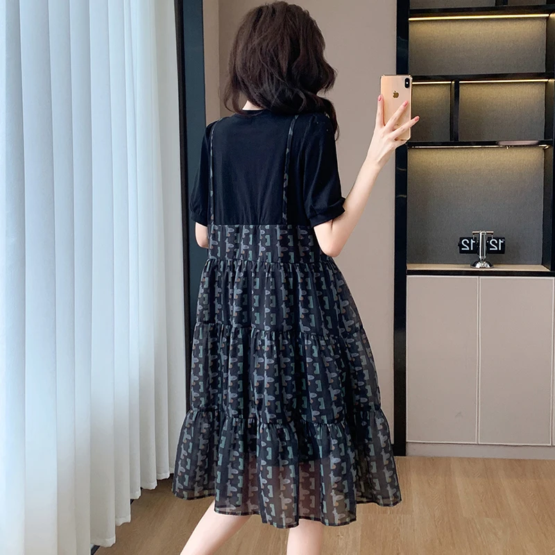 เสื้อยืดแฟชั่นฤดูร้อนไซส์ใหญ่ ดีไซน์ใหม่ แต่งลูกไม้ชายเสื้อ หรือ คอกลม สีสันสไตล์เกาหลี เหมาะสำหรับใส่ทำงาน