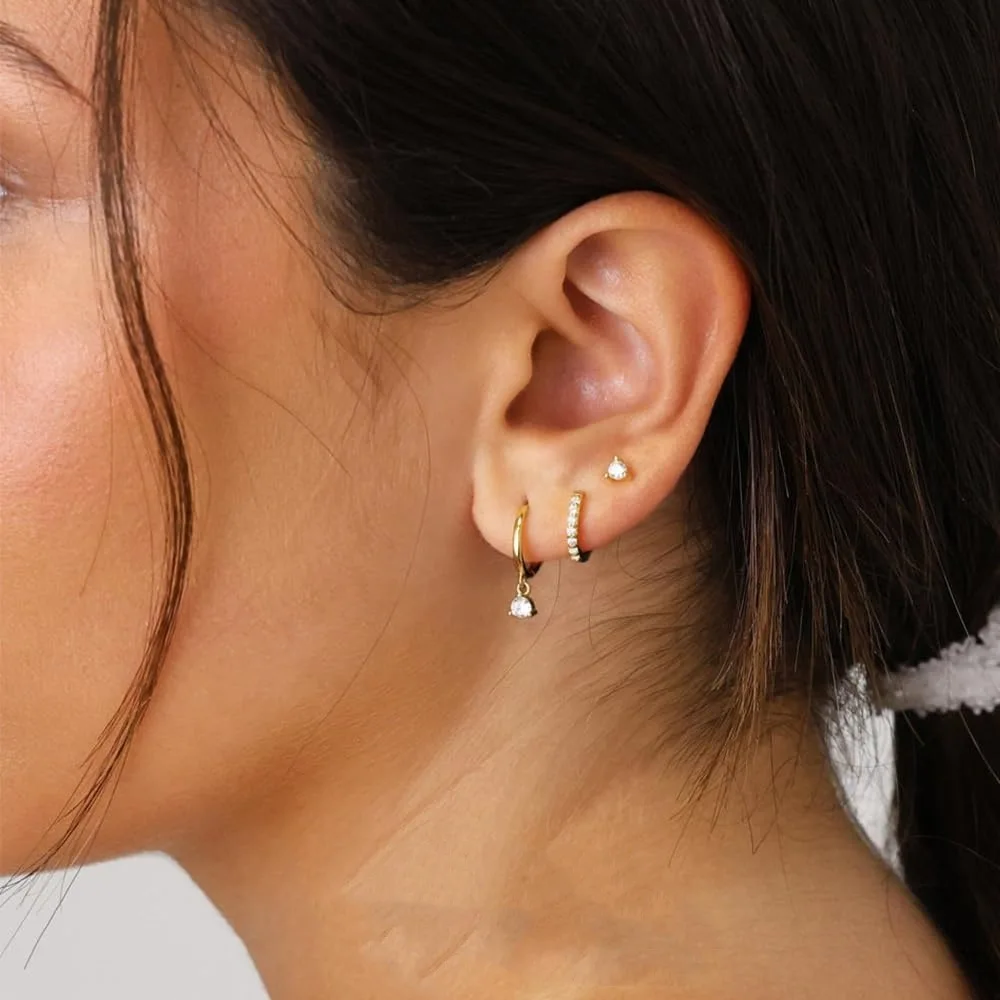 ZAKOL 3pcs Gold Color Dainty Cartilage Huggie Earrings Set Shiny Crystal CZ Fashion Huggie Hoops Earring Stud Piercing Accessori