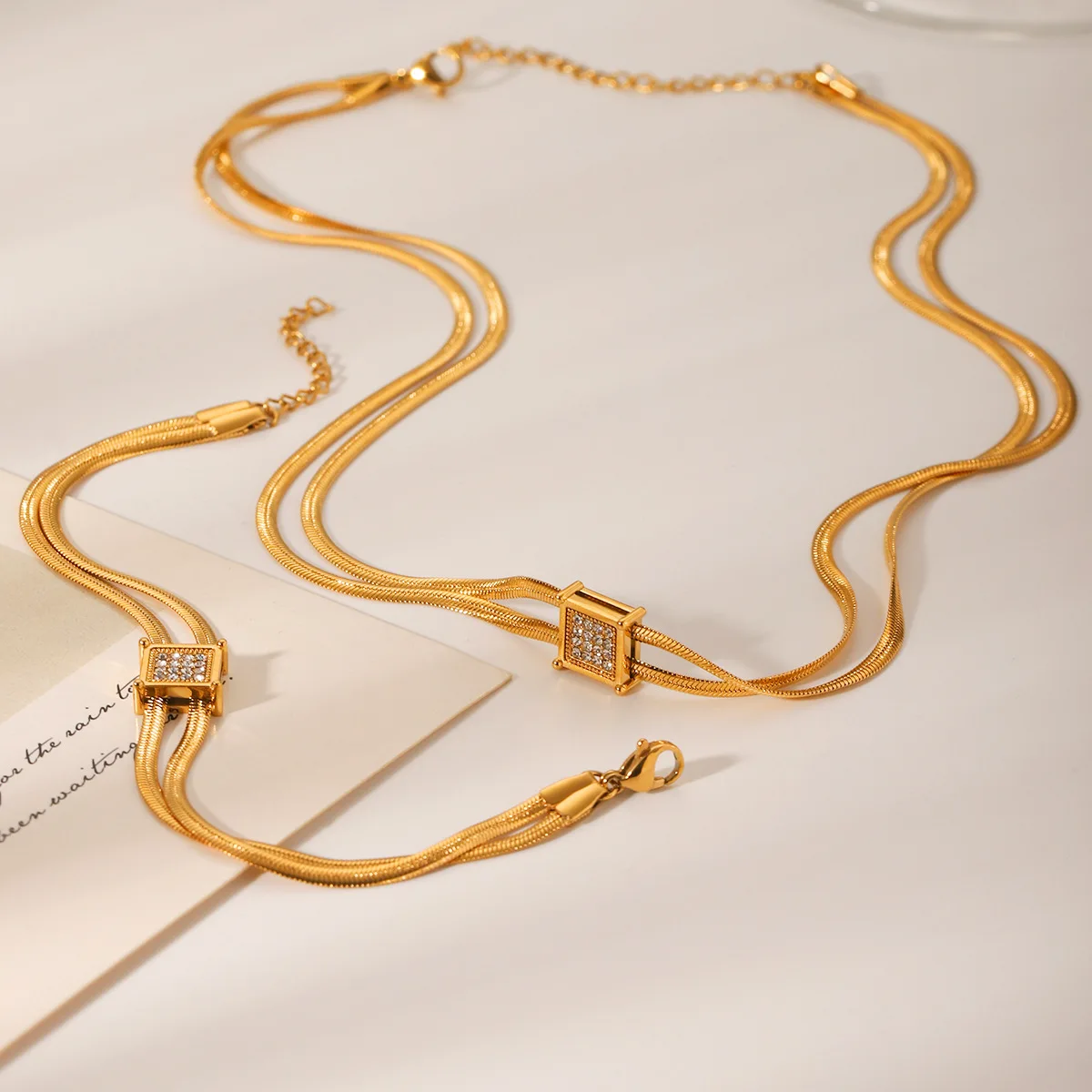 

Double-layer snake chain necklace with square stainless steel pendant and diamond inlay, women's bracelet, fade-resistant