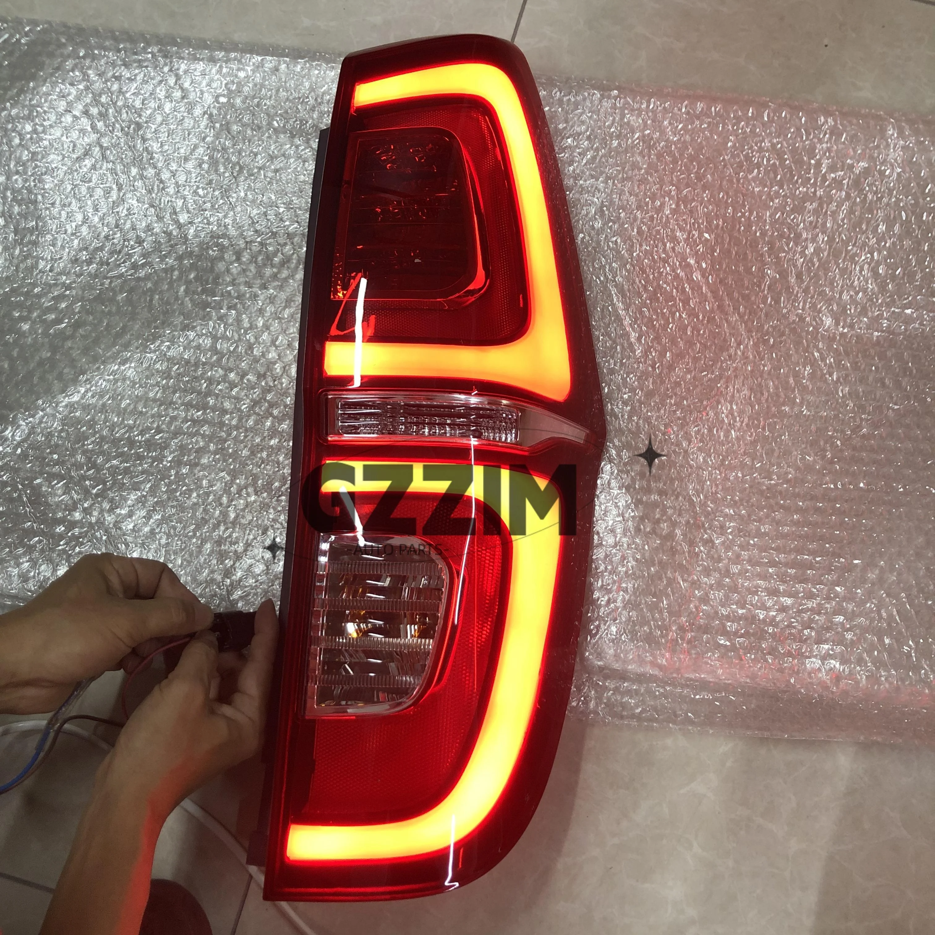 High Quality LED Tail Lights Rear Lamps Tail Lamp For Grand Starex H1 2020 92401-4H000 92402-4H000 92401-4H500 92402-4H500