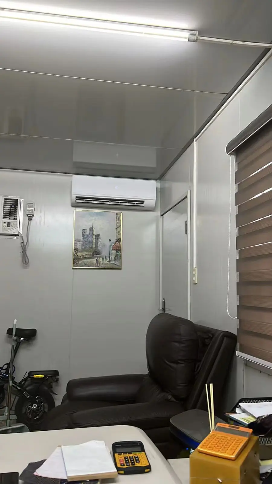 تبريد الطاقة الشمسية 4HP 36000BTU بدون أنابيب متعددة 9k مناطق صغيرة سبليت مكيف هواء الطاقة الشمسية 4 مناطق