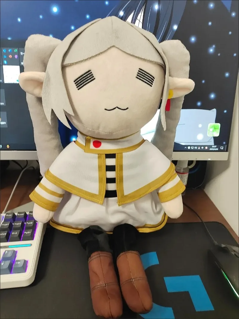

Плюшевая кукла Frieren At The Funeral Elf Frieren, плюшевая хлопковая кукла Kawaii, фигурки аниме, периферийные устройства, украшение для дома, поделки 50 см