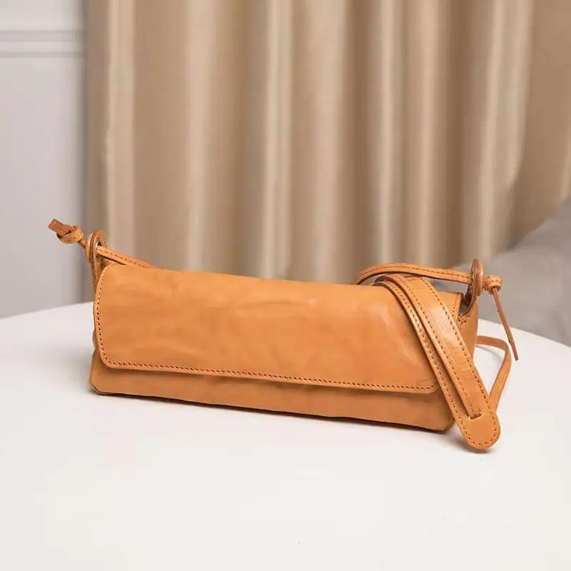 Luxury Vegetable Tanned First Layer Cowhide Women\'s Bag Long Magnetic Buckle Bag European and American Retro Messenger Bag