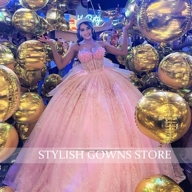 Stylish Pink Flowers Quinceanera Dresses for 15 Sweetheart Appliques Lace up Xv dresses Customized Quinceanera Dresses 2026