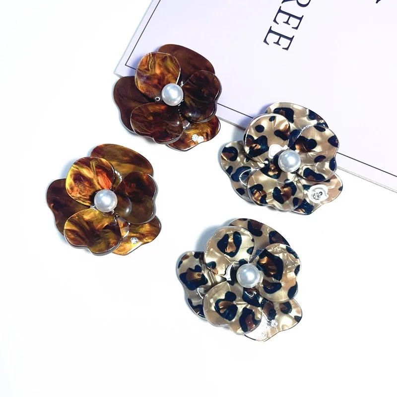 

Минимальный заказ, 20 шт./лот, цветной леопардовый принт, мультяшные цветы, цветочные бусины ручной работы, ювелирные изделия «сделай сам», аксессуары для волос, одежда