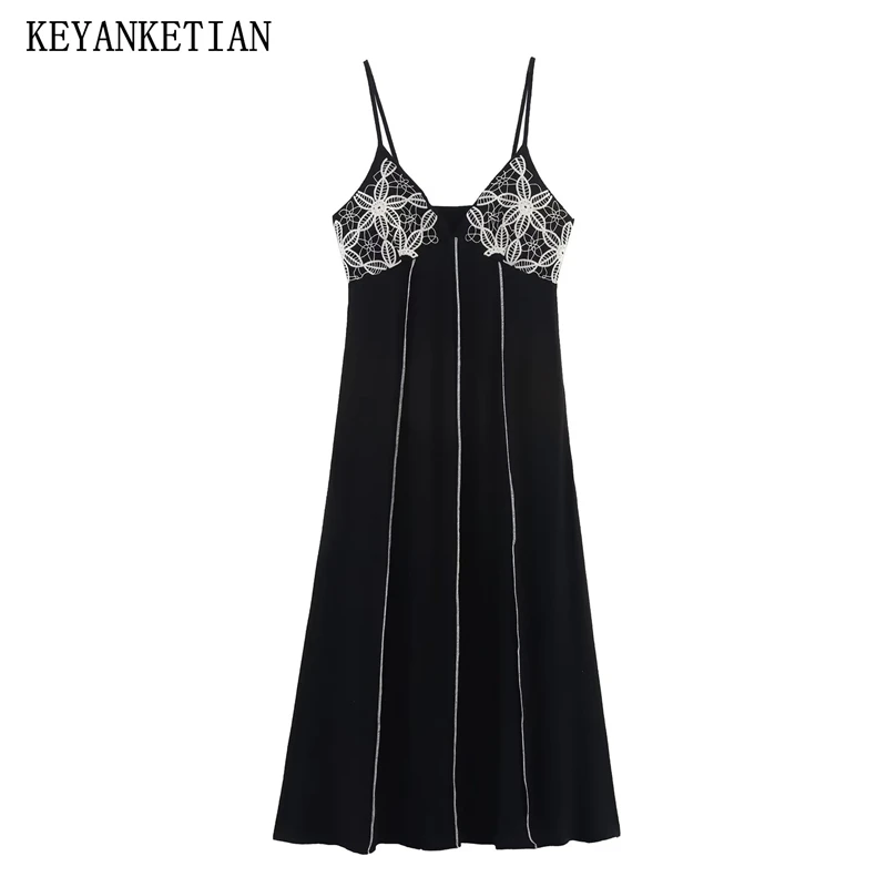 KEYANKETIAN 2025 Estate delle nuove donne Fiore ricamato Halter Dress Stile francese Cucitura Dettaglio Profondo scollo a V Abiti MIDI sottili