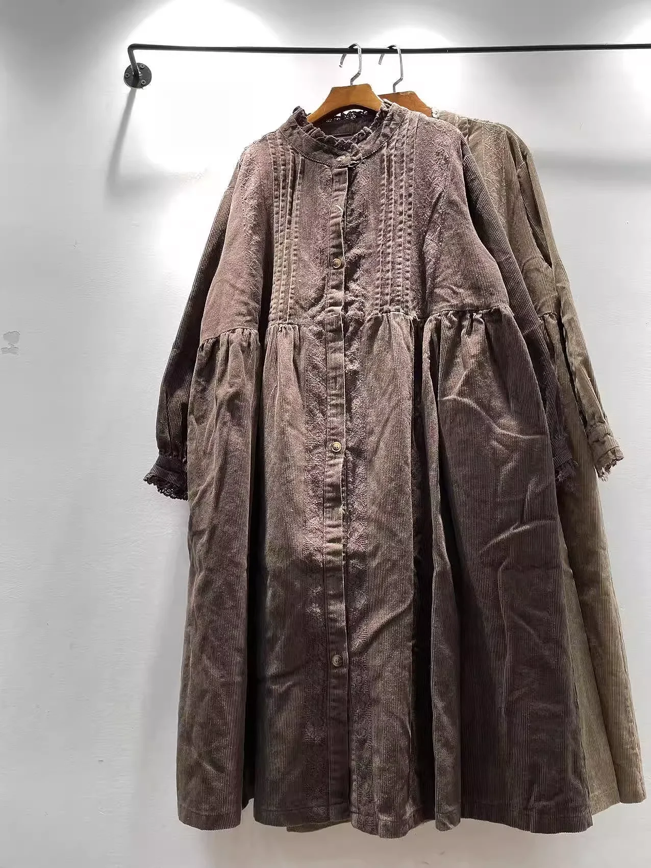 الشتاء خمر سروال قصير فستان للنساء الخريف اليابان نمط الوقوف طوق مطوي قميص فستان دافئ سميك دافئ فستان فضفاض