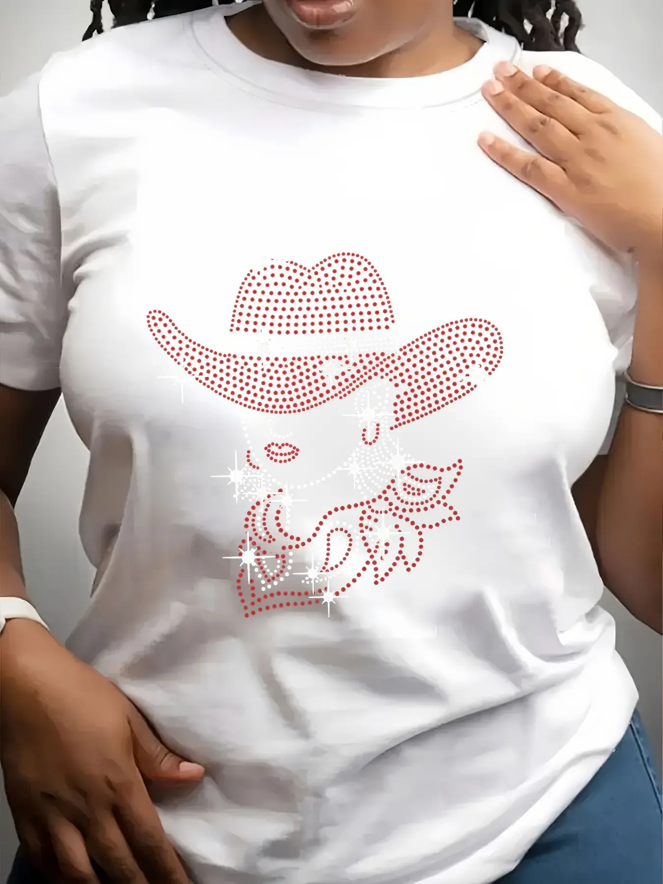 Women's Trendy Crew Neck T-Shirt Red Rhinestone Cowgirl Hat Design Suitable for Casual Sportswear