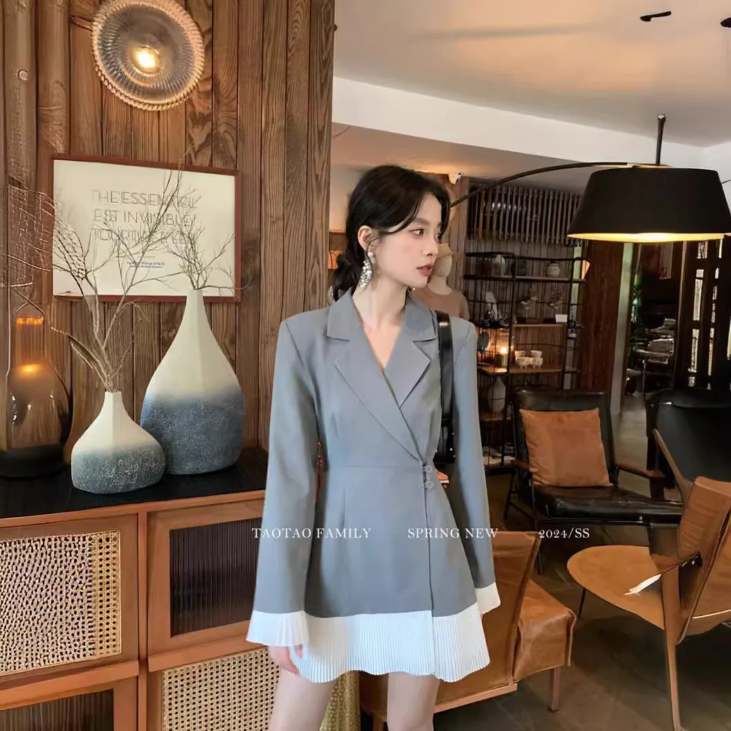 

2025 new early spring temperament women's high temperature styling long sleeved contrasting splicing suit collar A-line dress