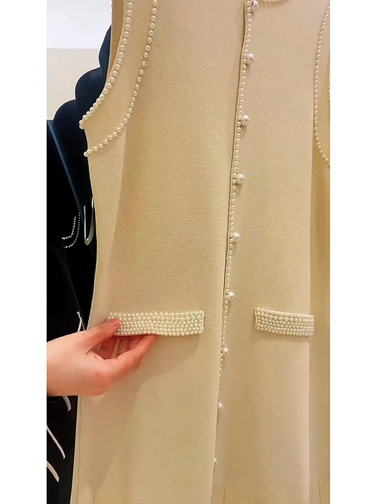 Gilet tricoté unique Dr Beach Holiday Tea Break Ele Sensation hors matière de soie blanche ronde Neline Svel Midi Le...