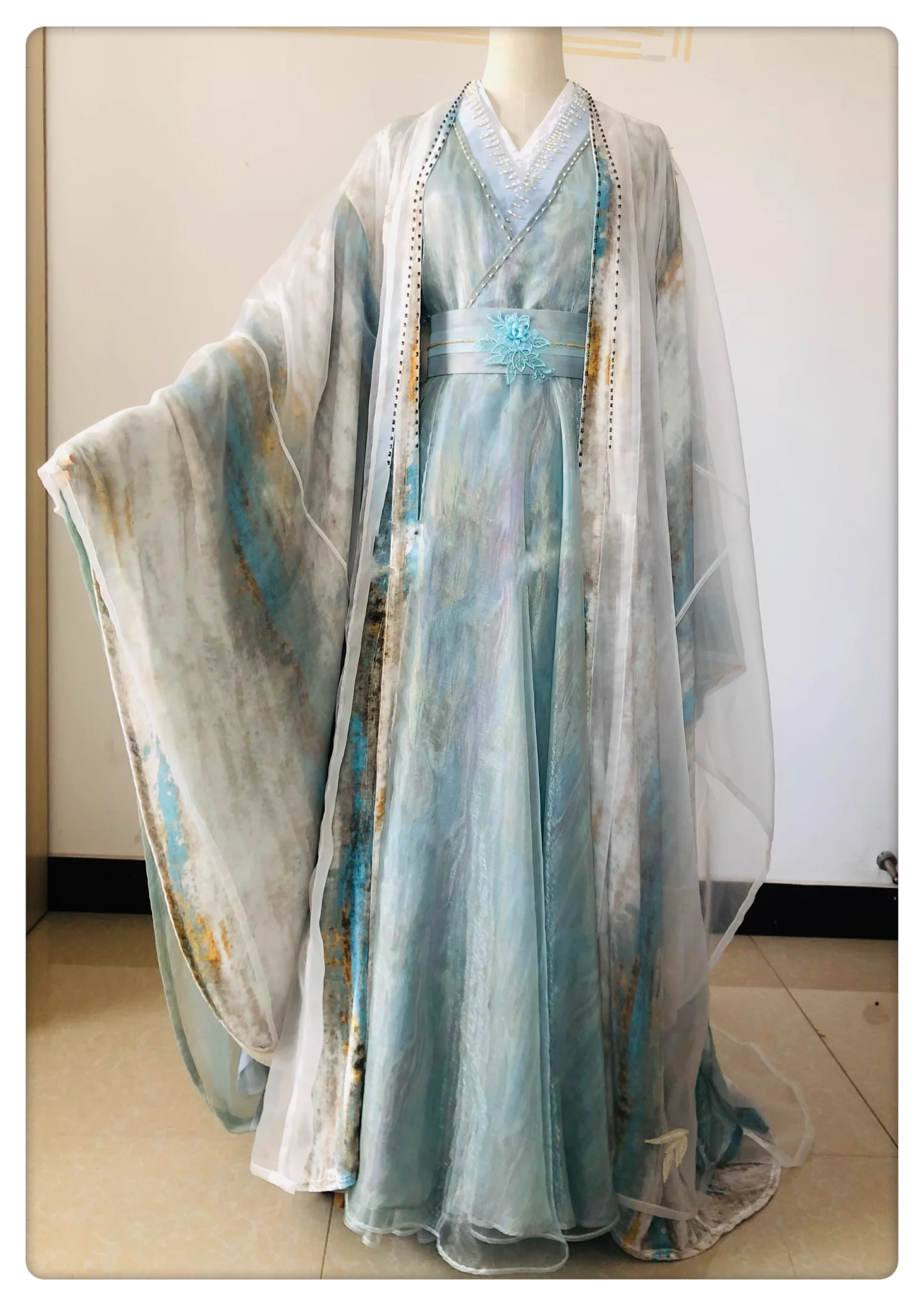 Hot Drama Yun Zhi Yu My Journey To You Actress Yu Shuxin Same Design Wei Jin Period Wide Sleeve Costume Stage Performance Hanfu