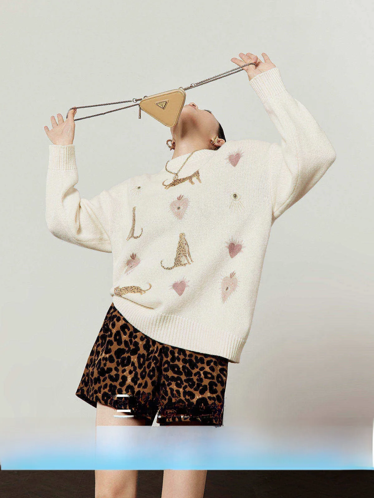 

White Knitted Woolen Sweater Loose Fit Women's Sle Commute Faion Zhou Li Wu Brand Spring New Arrival Comfortable Knitwear