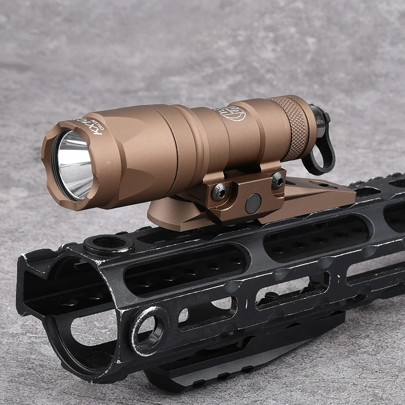 Soporte para linterna táctica, Base CNC de Metal, sistema de riel MLOK KEYMOD Compatible con M300 M600 PLHV2Airsoft, equipo de juego de guerra para caza, pistola de juguete