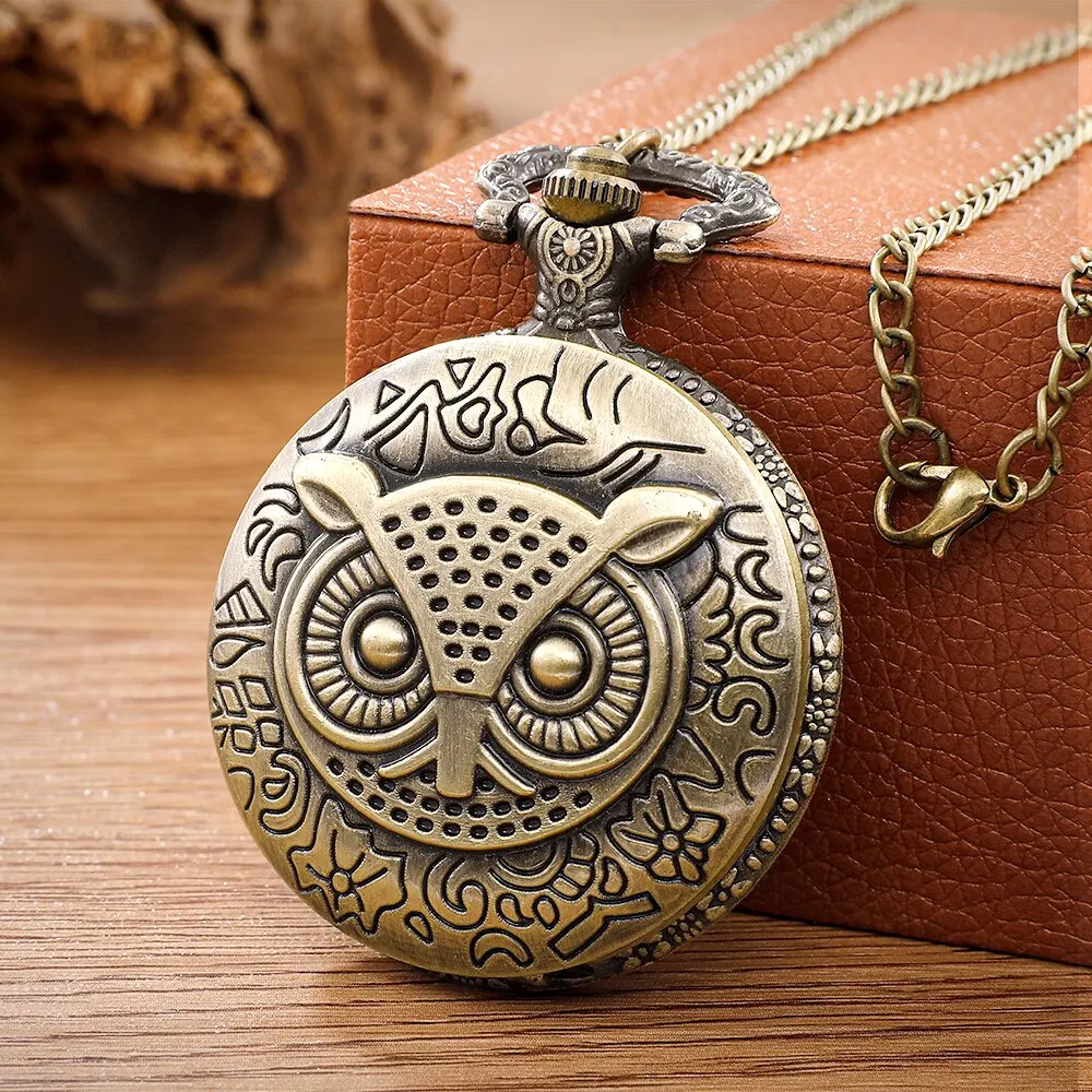 Antique Bronze Night Owl Necklace Quartz Pocket with Chain Necklace Vintage Quartz Pendant Watches Clock Chain Mens Women