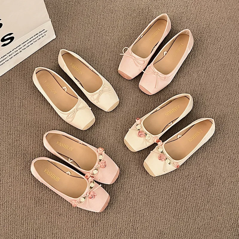 

Luxury Lace Tie Leg Satin Silk Ballet Flats Woman Square Toe Bowknot Elastic Band Ballerinas Ladies Wedding Floral Shoes 2026