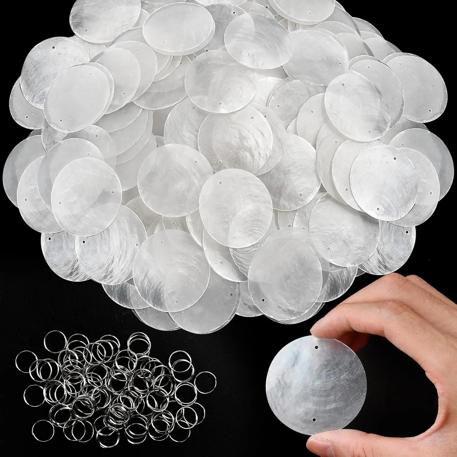 100 Piezas de Conchas Blancas con Anillos Metálicos para Manualidades, Decoración Boho para el Hogar, Creación de Joyería y Adornos Colgantes