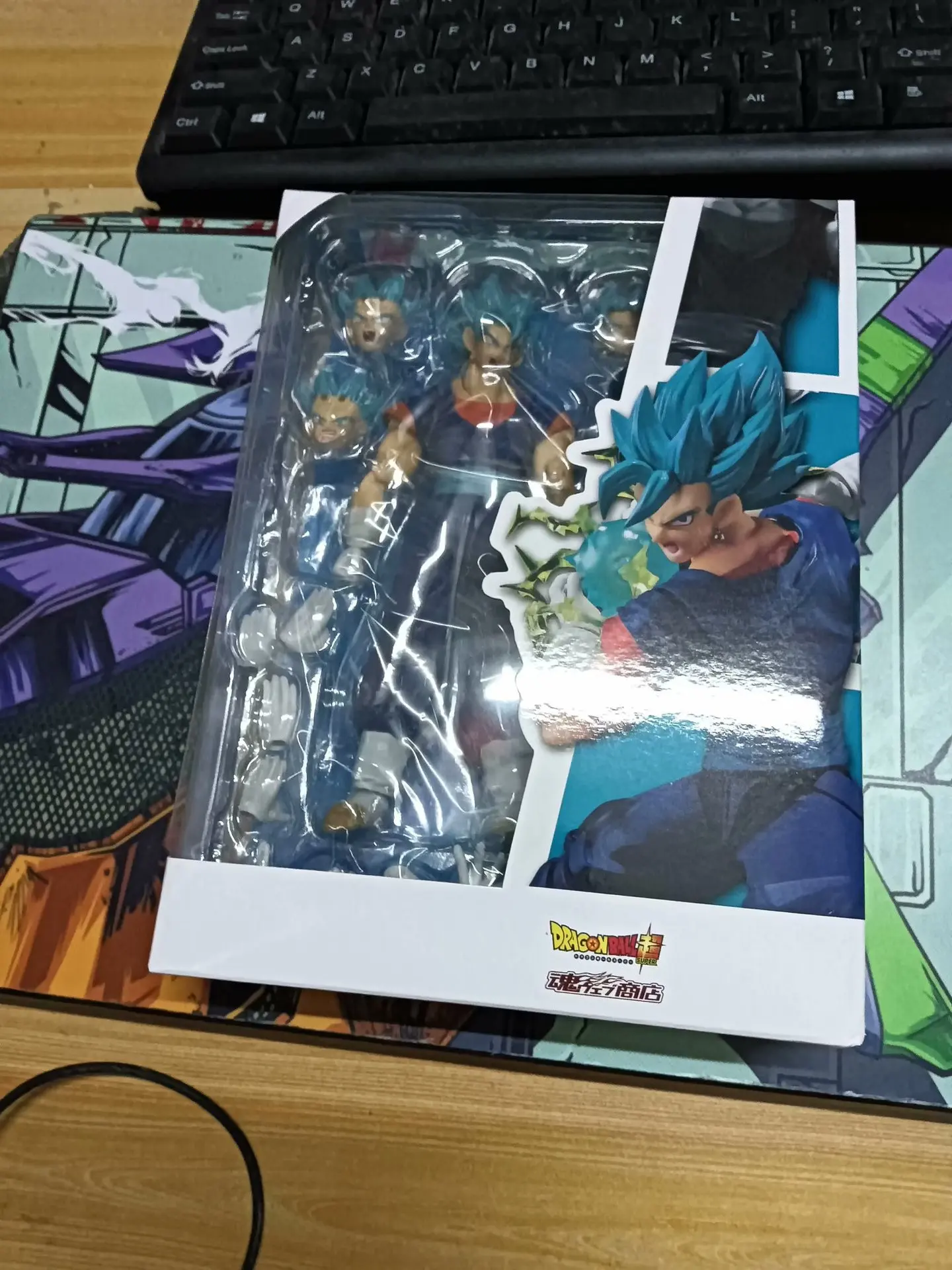 

Фигурка Dragon Ball Super Vegito Blue (16 см) в коробке, Vegetto S.H.Figuarts SHF Super Saiyan God, ПВХ, аниме-модель, подарки, игрушки