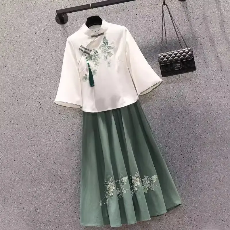 

Chinese Style Hanfu Suit Oversized Women's Summer Flower Sweet Embroidered Cheongsam Set Hanfu Blouse Skirt Elegant Qipao
