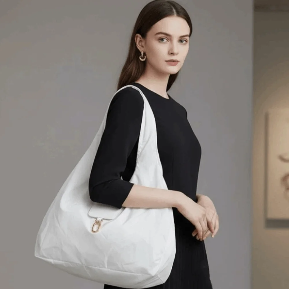 Solid Color Key Chain Tote Bag Space-Saving Tear-Resistant Foldable Shopping Bag Ultra-Lightweight Mini 2-in-1 Bag Charm Pouch
