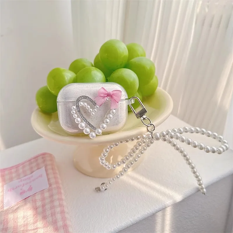 Diamond Heart Decor Glitter Earphone Case for Apple AirPods 1/2/3 Pro 2 Headset Box Shell Cover with white Bow Pearl Keychain