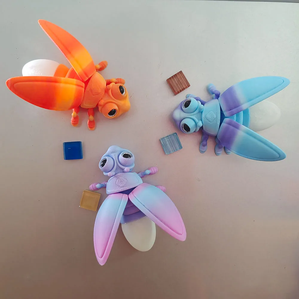 Creative Lifelike 3D Print Noctilucent Firefly Variable Movable Refrigerator Magnets Cute Refrigerator Whiteboard Magnet Sticker
