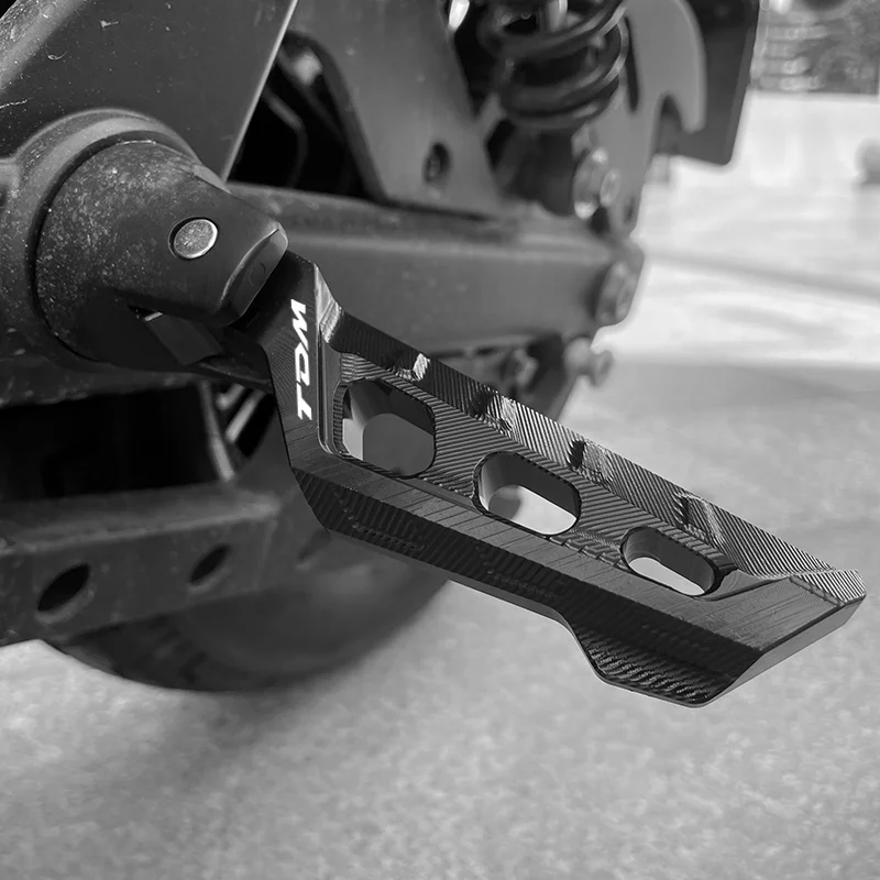 For Yamaha TDM 850 1991-2001 TDM 900 2002-2013 Motorcycle Accessories CNC Rear Passenger Footrest Foot Rest Pegs Rear Pedals