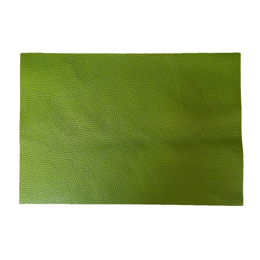 Tessuto in pelle di vacchetta verde erba, primo strato taglio intero, motivo litchi, tappezzeria divano, taglio manuale fai da te, materiale