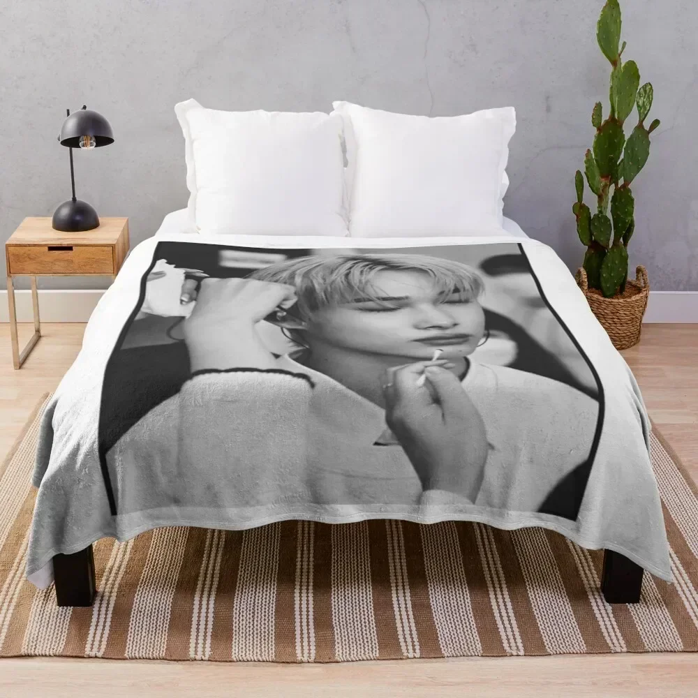 

NIKI Throw Blanket Loose christmas gifts Flannel Thermal Blankets Beach Summer Comforter Thermal Blankets
