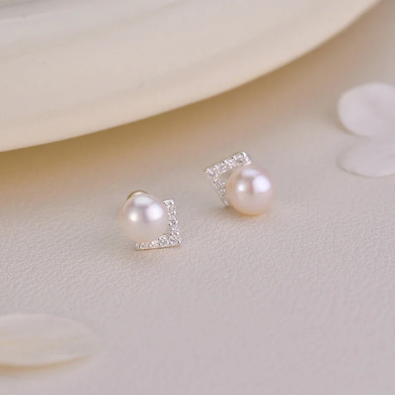 Women's 925 Sterling Silver Elegant Bead Geometric Zircon Stud Earrings